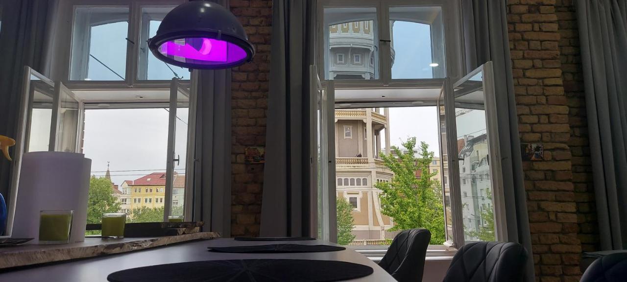 Tower Szeged Belvarosi Exkluziv Panoramas Apartman - Free Parking Zewnętrze zdjęcie