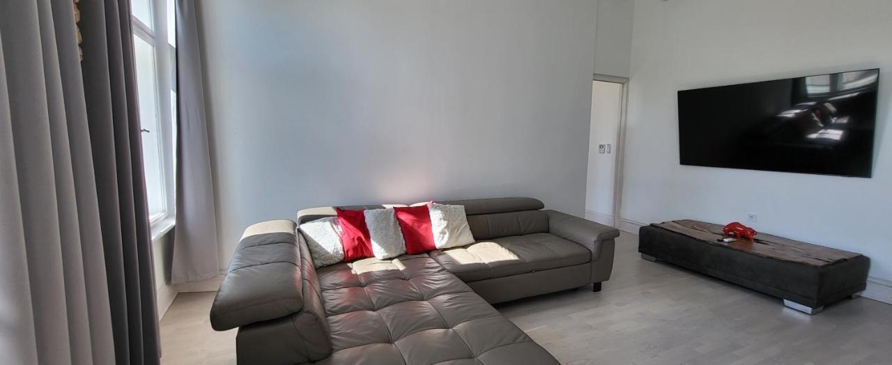 Tower Szeged Belvarosi Exkluziv Panoramas Apartman - Free Parking Zewnętrze zdjęcie